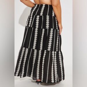 Fashion Nova Black and White Lace Accent Midi Skirt